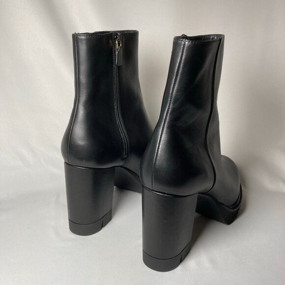 Stuart Weitzman Ande Leather Block-Heel Booties - Picture 2 of 7